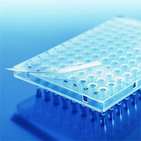 Package BRAND® Premium PCR plates + BRAND® PCR Sealing film