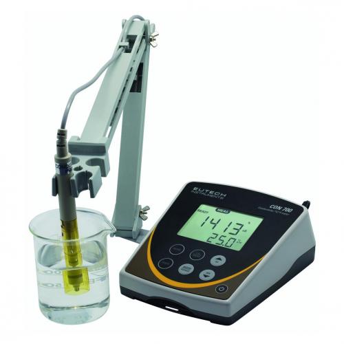 konduktometry CON700 / CON2700