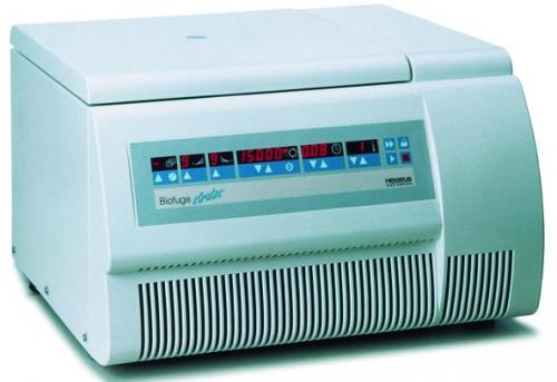 Biofuge® Stratos vysokorychlostní stolní centrifuga