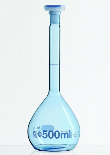 odměrné baňky, borosilikátové sklo 3.3, třída A, PUR Plastic coated, modrá stupnice