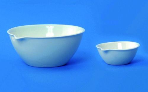LLG porcelánové odpařovací misky s výlevkou, ploché dno, střední tvar